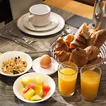 1er Lafayette Hotel 3*
