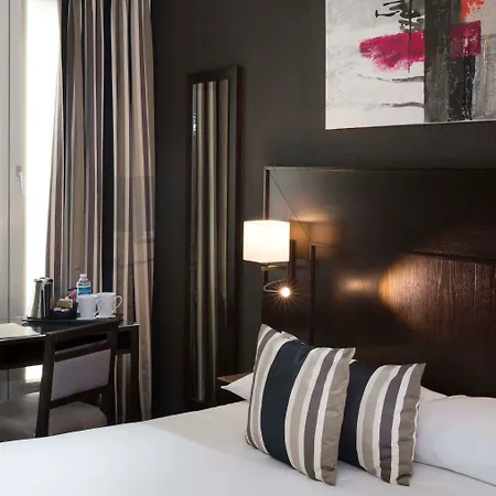 1er Lafayette Paris